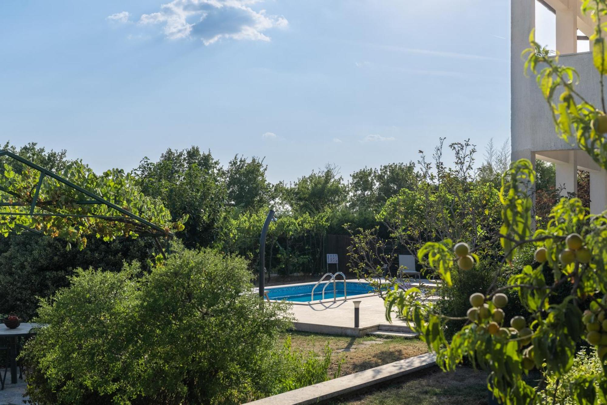 Holiday Home Katharina ลาบิน ภายนอก รูปภาพ
