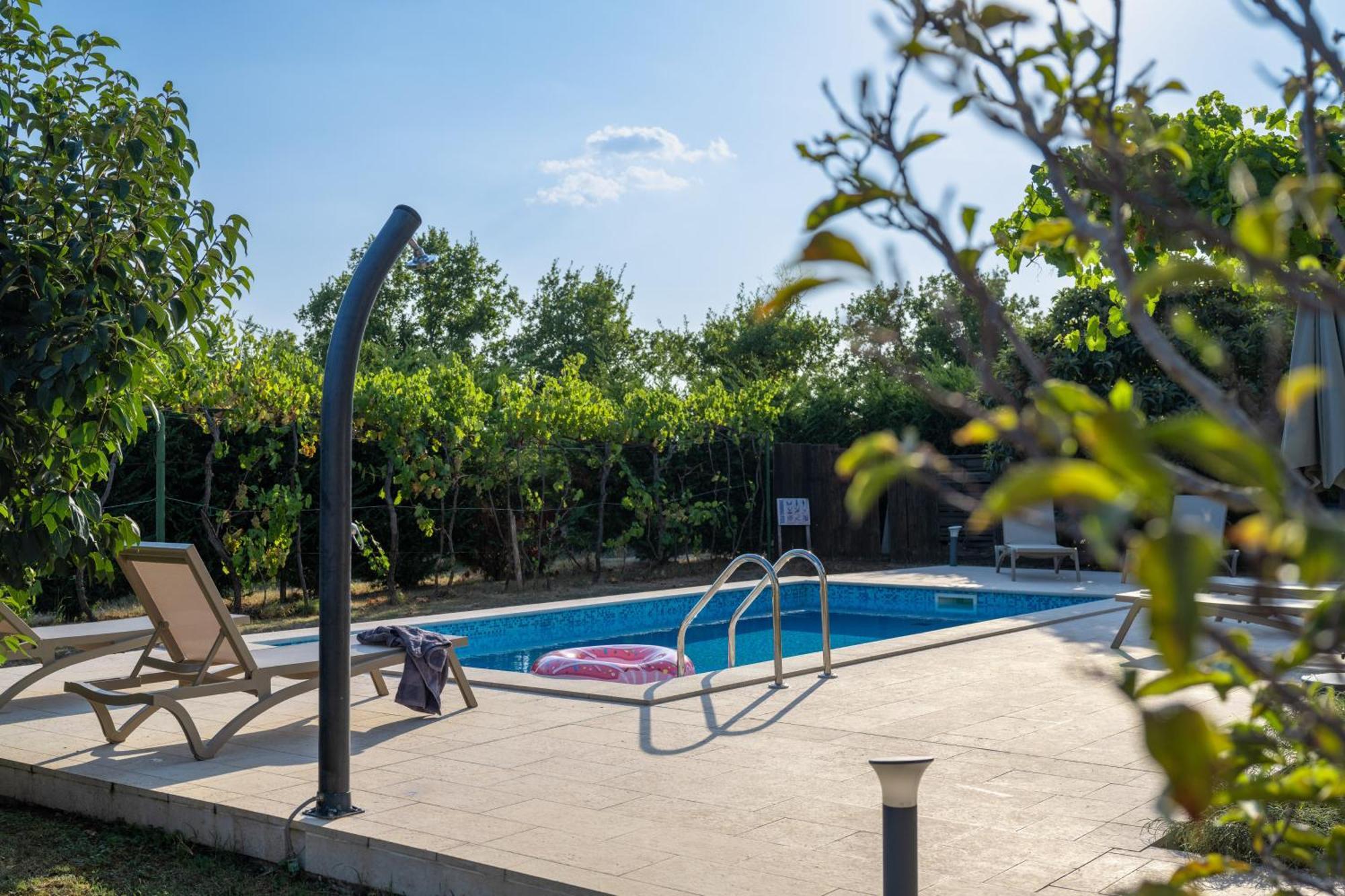 Holiday Home Katharina ลาบิน ภายนอก รูปภาพ